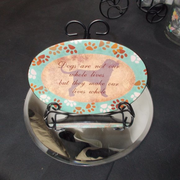 Dog display dish on stand with saying home decor - Picture 2 of 4